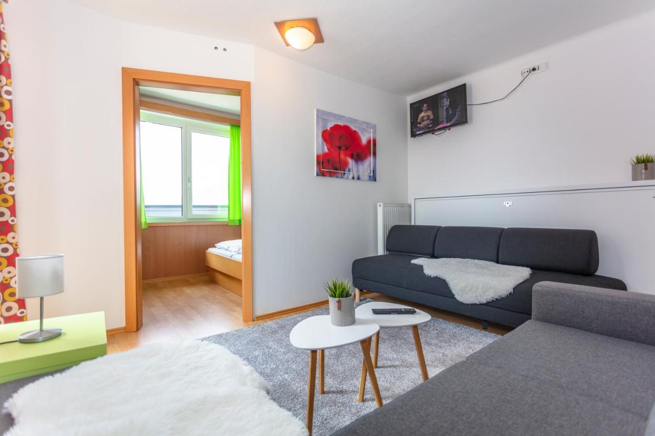 Appartements Am Edthof エーベン・イム・ポンガウ エクステリア 写真