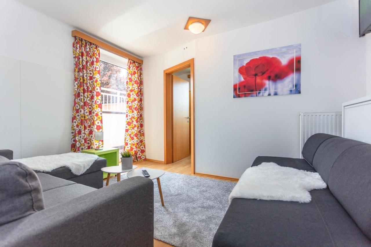 Appartements Am Edthof エーベン・イム・ポンガウ エクステリア 写真