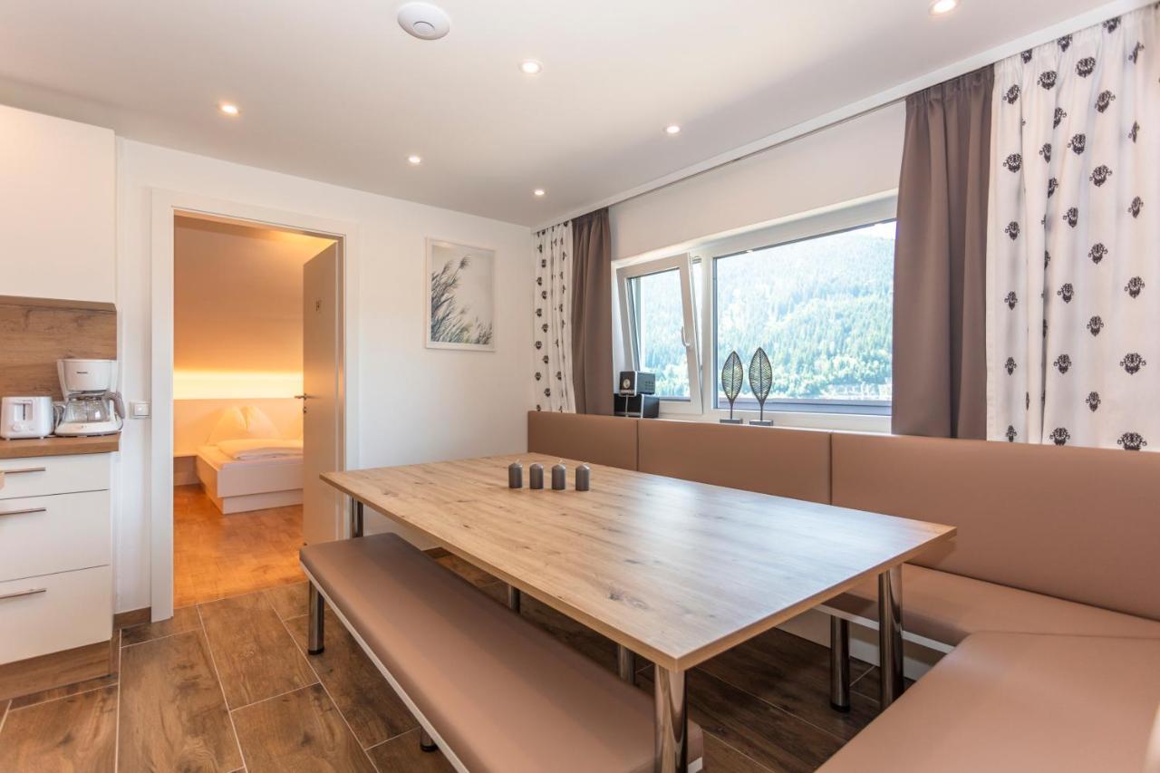 Appartements Am Edthof エーベン・イム・ポンガウ エクステリア 写真